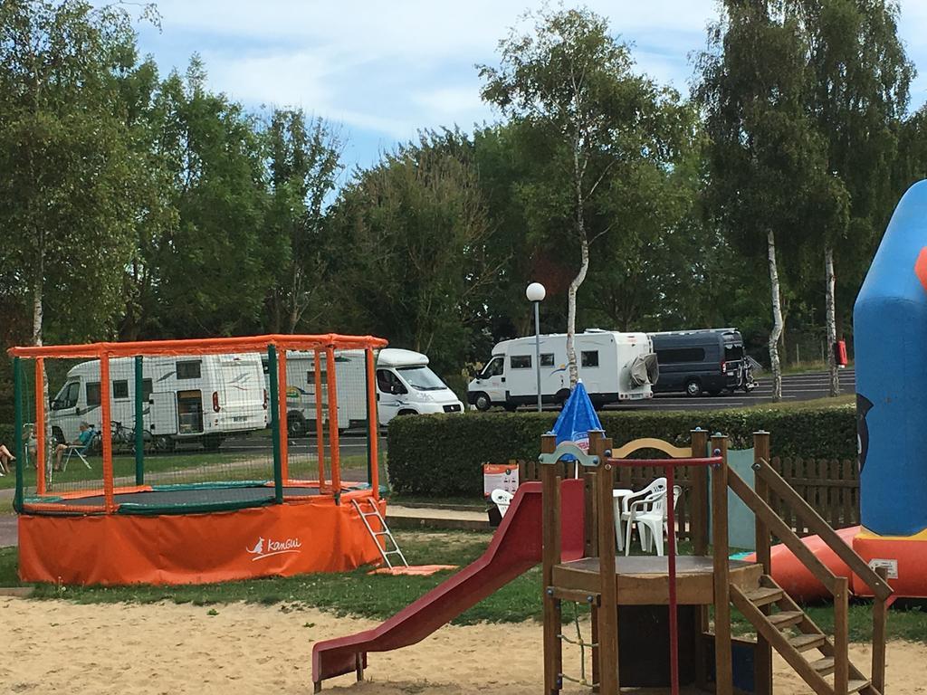 Camping Le Mont Joli Bois Criel-sur-Mer Exterior foto